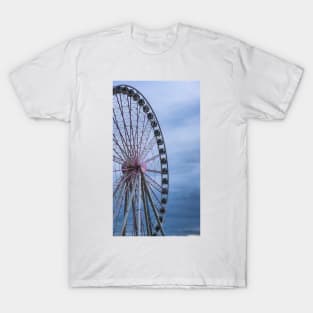 Waterfront Ferris Wheel in Seattle T-Shirt